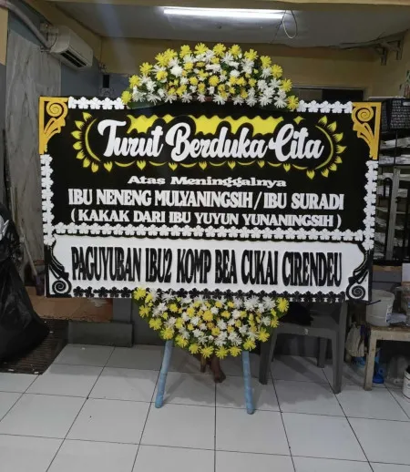 Papan Bunga Duka Universitas Esa Unggul